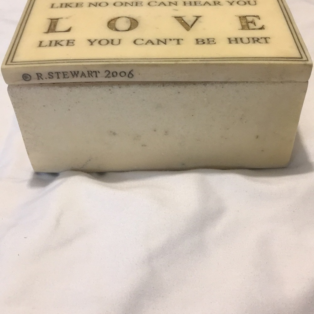“Dance, Sing, Love” Jewelry or Trinket box - Picture 3 of 4